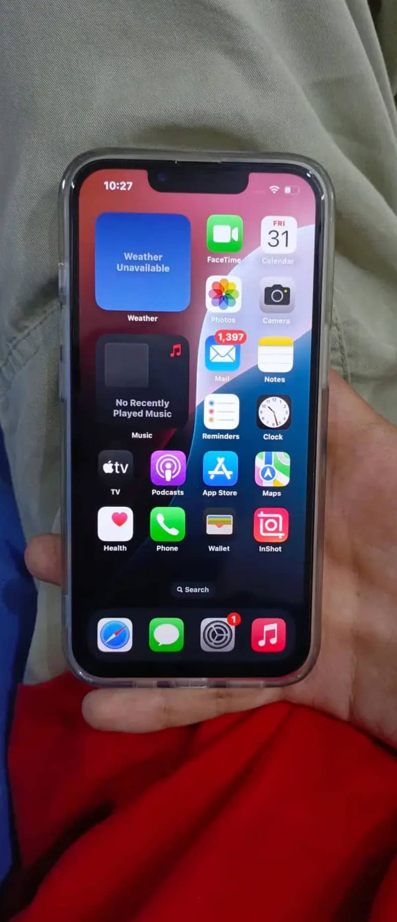 Apple iPhone 13 5