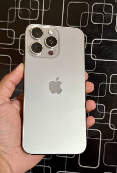 Apple iPhone 15 Pro Max