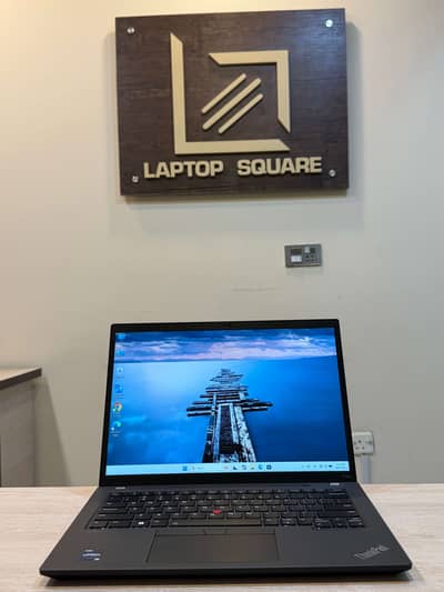 Lenovo ThinkPad P14s Gen 3 i7 1280p 16GB 512GB SSD 4GB NVIDIA T550