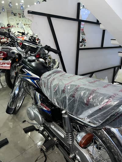 Honda CG 125 2025 Model | Registered | Excellent Condition urgent Sal