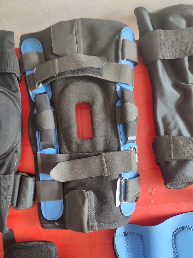 Bioskin Hinged Knee Brace 10