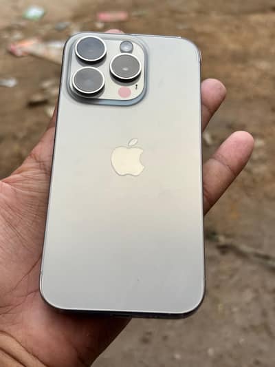Apple iPhone 15 Pro