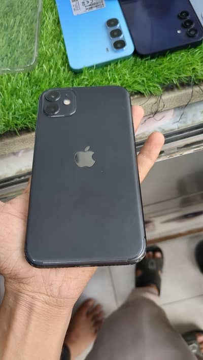 iPhone 11 64GB JV - 10/10 Condition - 89% Battery Health (100% Clean)