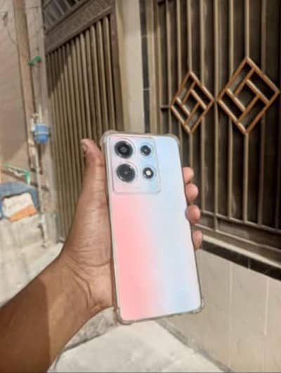 Infinix Note 30