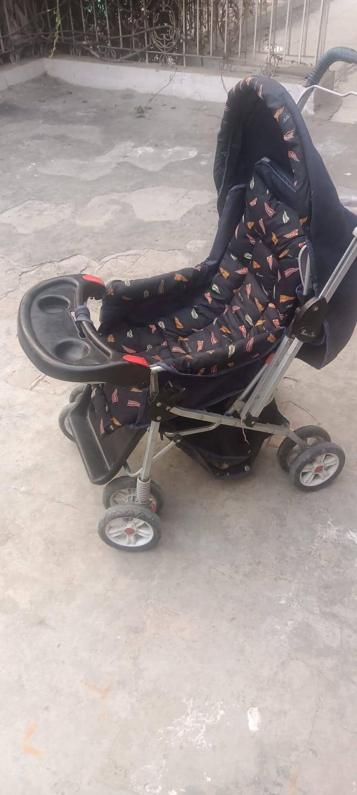 pram stroller 1