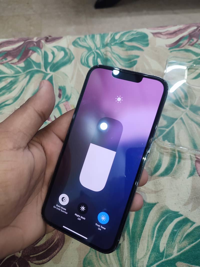 iphone 13 pro 8