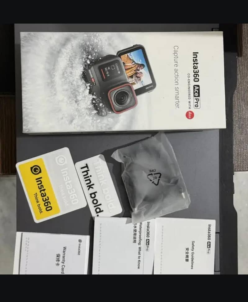 Insta 360 ace pro 2 3