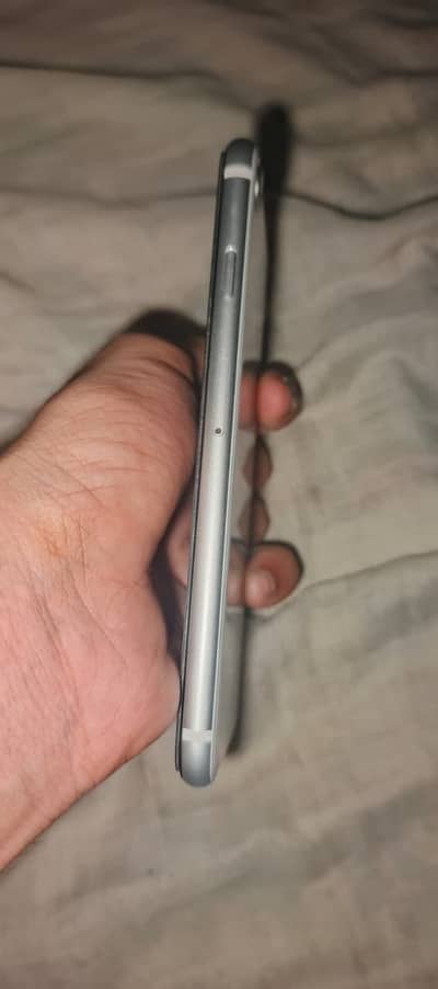 Apple iPhone SE