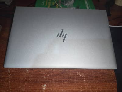 HP ELITEBOOK G7 840