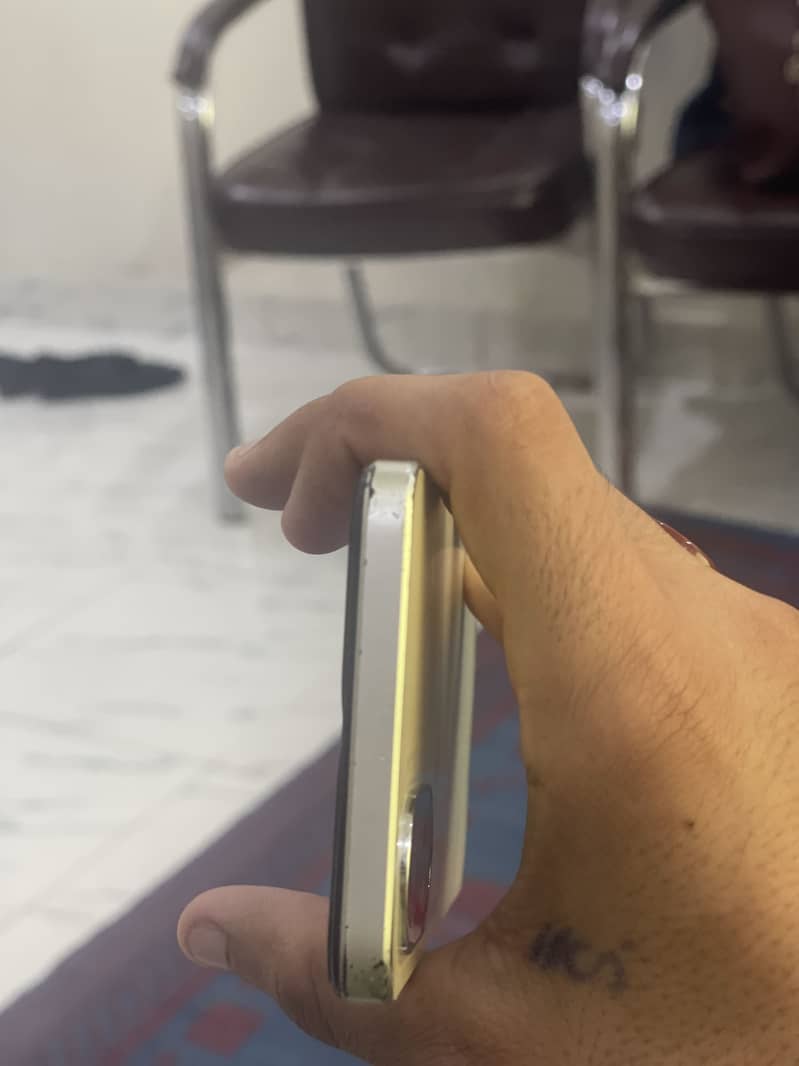 Oppo A38 2