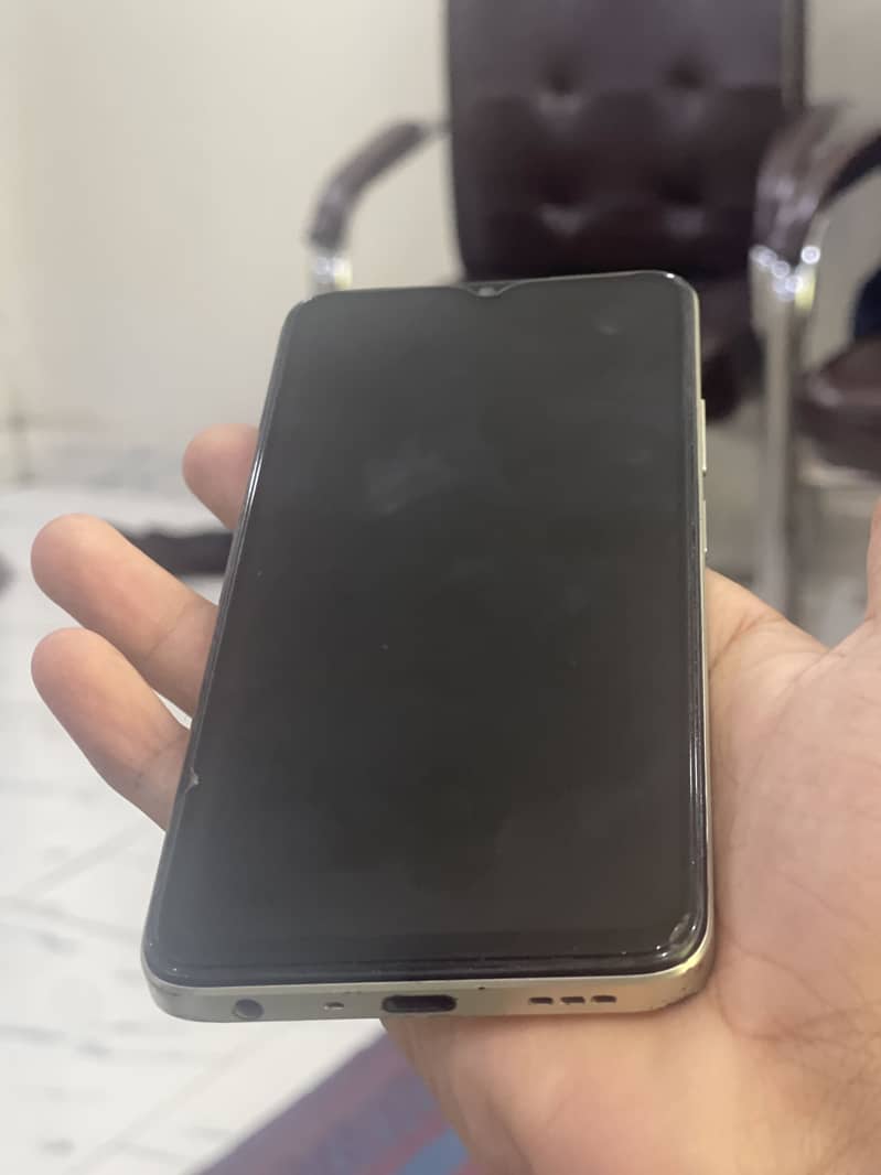 Oppo A38 4