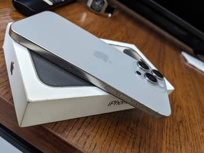 Apple iPhone 15 Pro Max Factory unlocked
