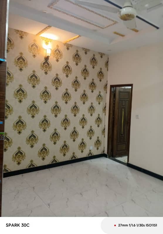 Upper Portion Available For Rent 9