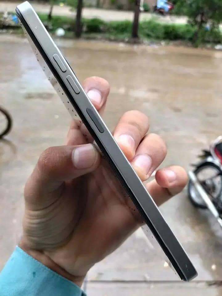 Tecno SPARK 30C 3