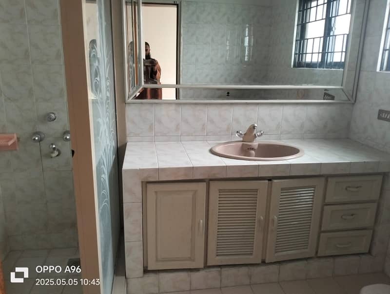 Flat For Rent 1