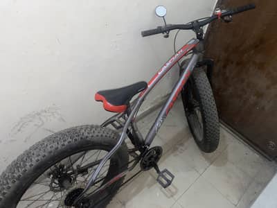 New cycle only 3 days used  fat tyre