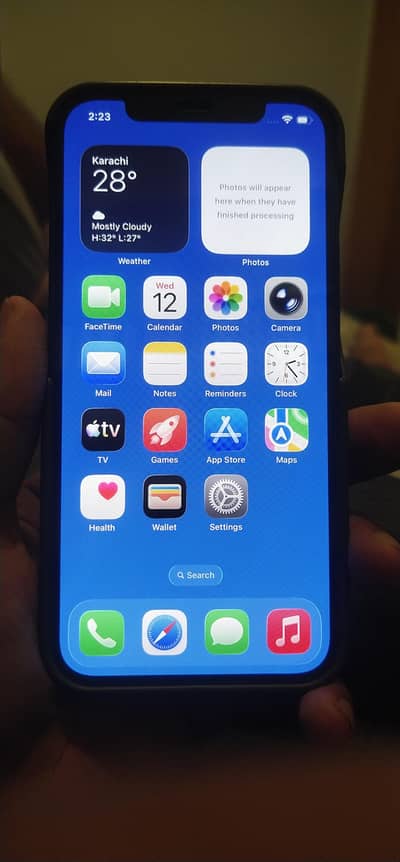 Apple iPhone 12