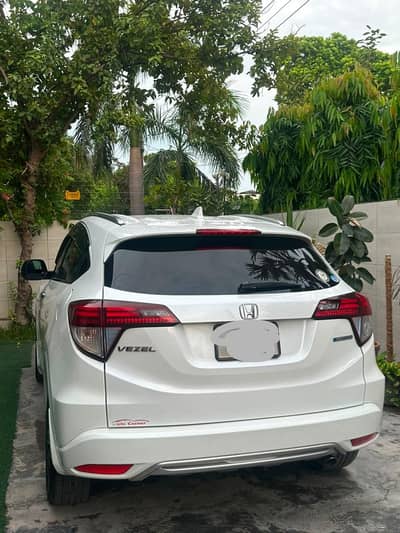 Honda Vezel Z Package 2015