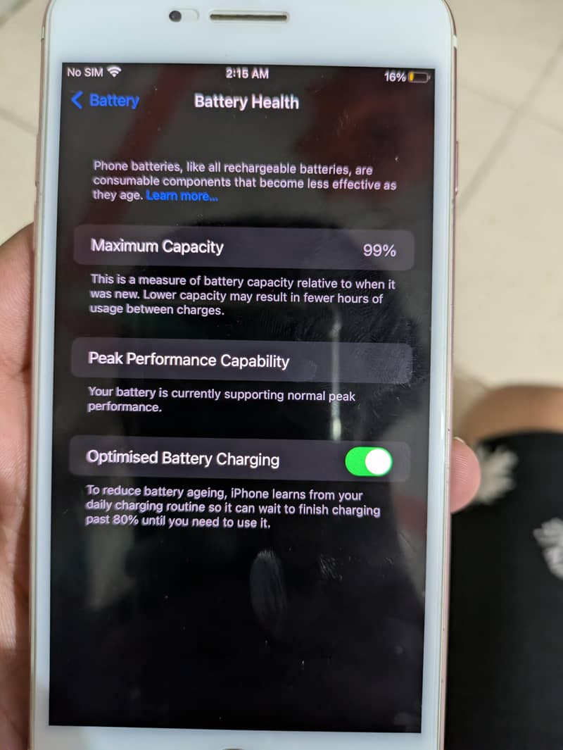 Apple iPhone 7 Plus 0