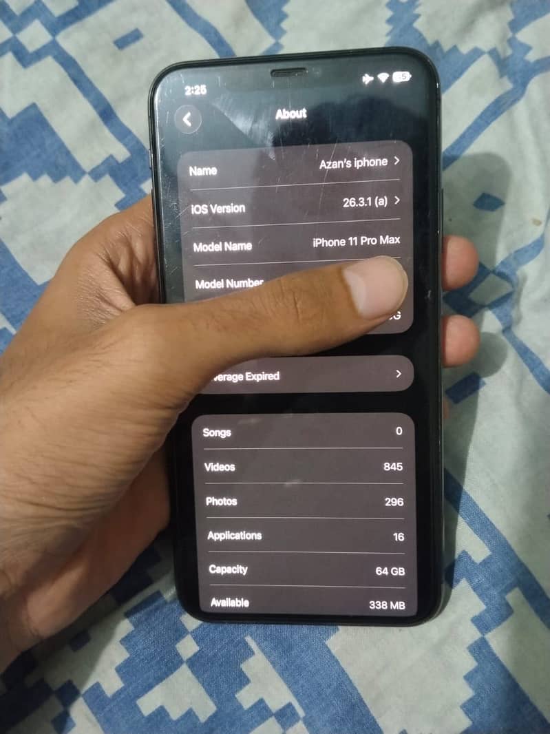 Apple iPhone 11 Pro Max 4