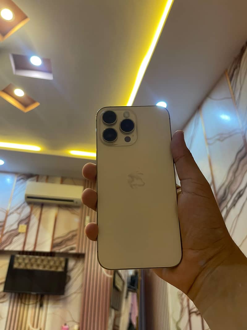 IPhone 14 pro max 1