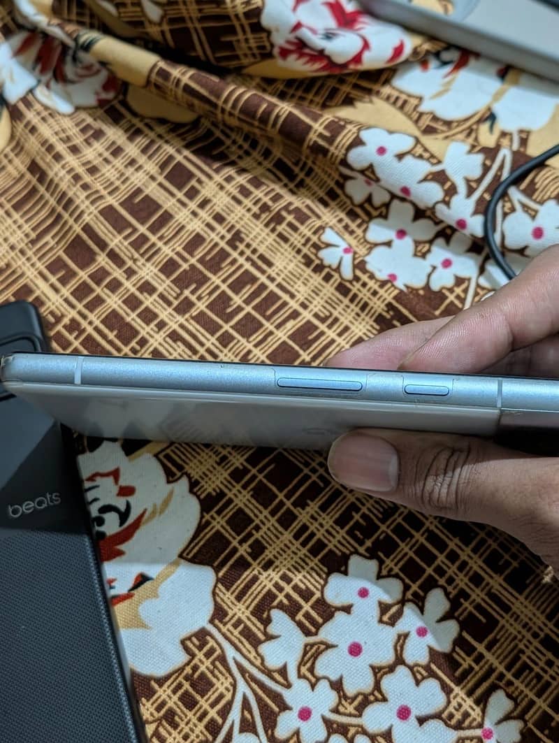 Google Pixel 7a 3