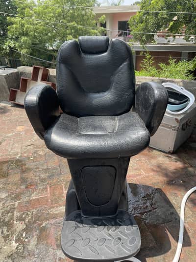Used Beauty Salon Equipment for Sale – Items Available Separately