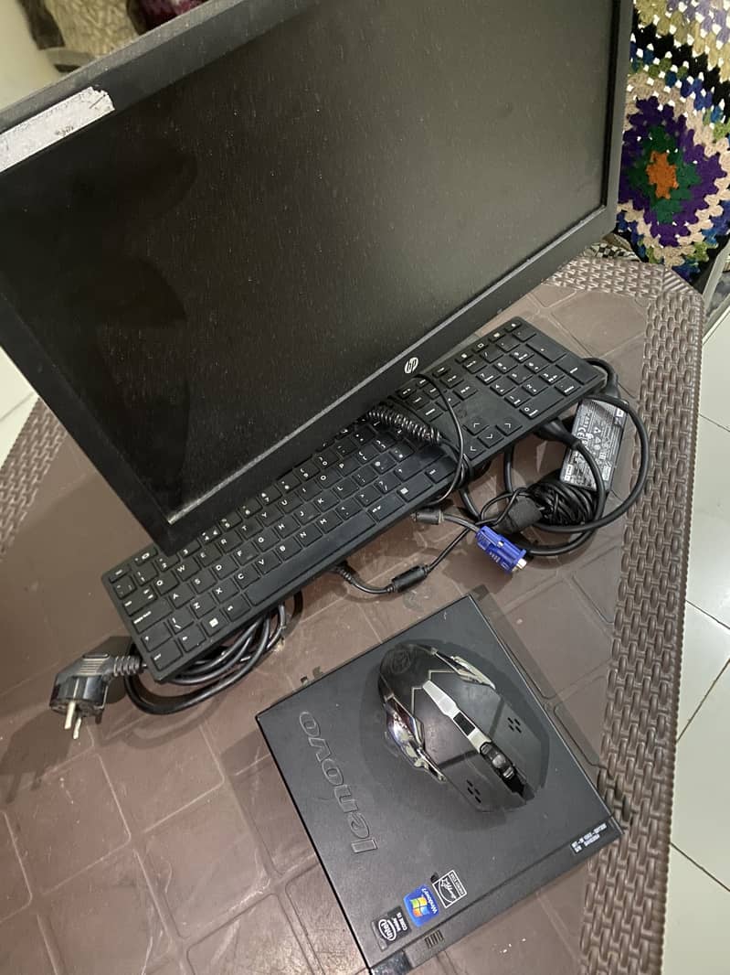 Lenovo Tiny Desktop PC Bundle Offer  0