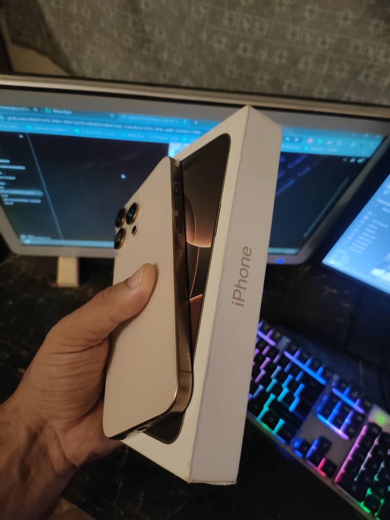 Apple iPhone 16 Pro Max Non PTA 7