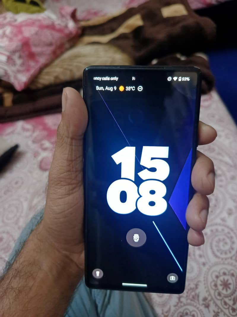 Google Pixel 6 4
