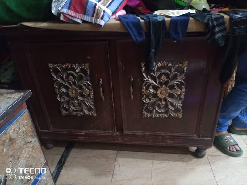 furniture 4