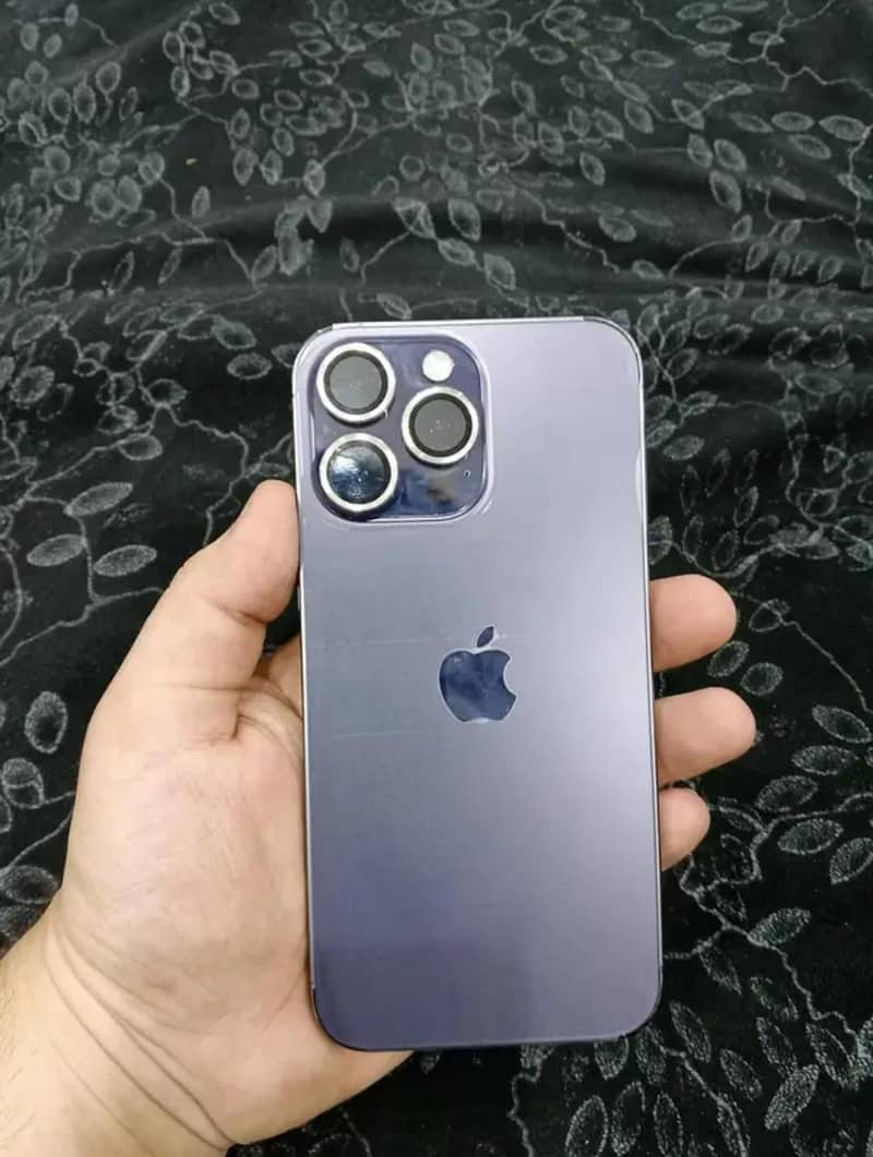 Apple iPhone 14 Pro Max 2