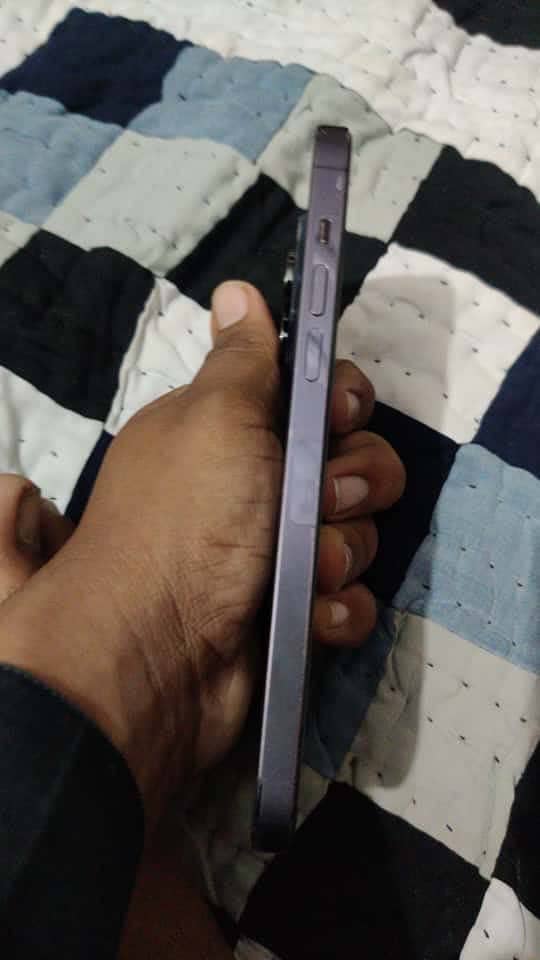 Apple iPhone 14 Pro Max 2