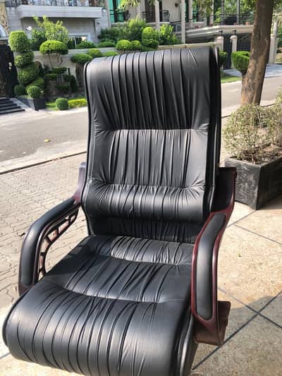 Office Boss chair