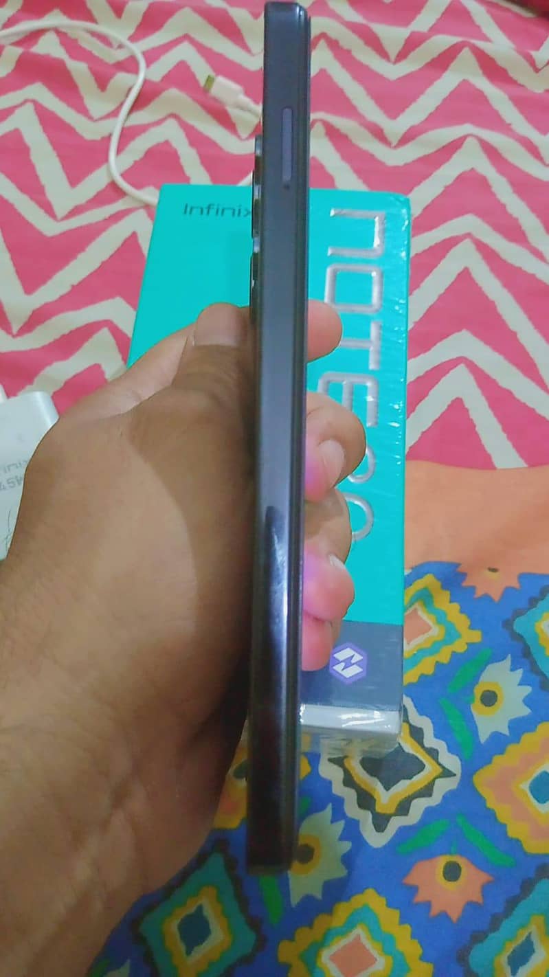 Infinix Note 30 3