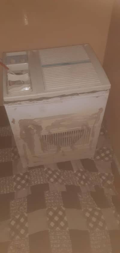 Fortress Window AC 0.6 Ton | 7070 BTU | Fully Working | Best Cooling