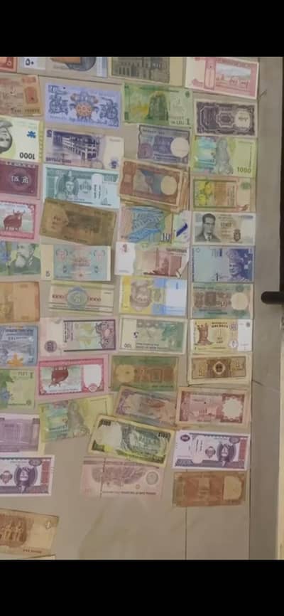 International Vintage  200 notes in 60000 for sale