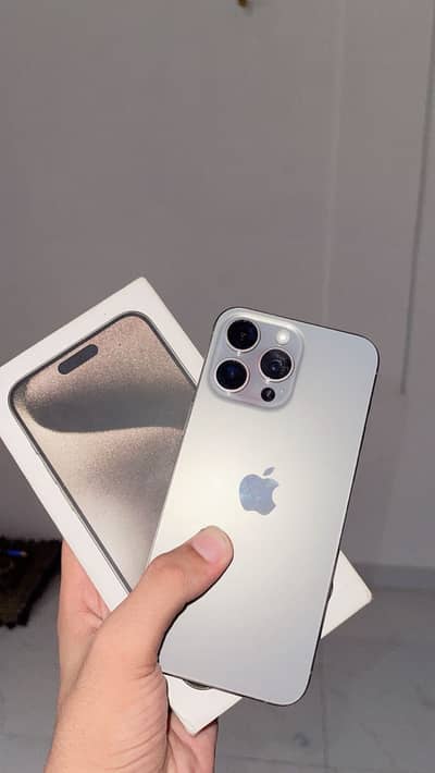 Apple iPhone 15 Pro Max