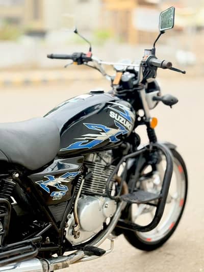 Suzuki GS 150