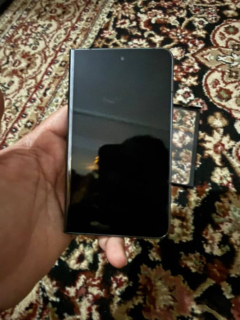 Google Pixel Fold 11