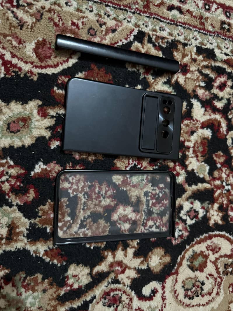 Google Pixel Fold 14