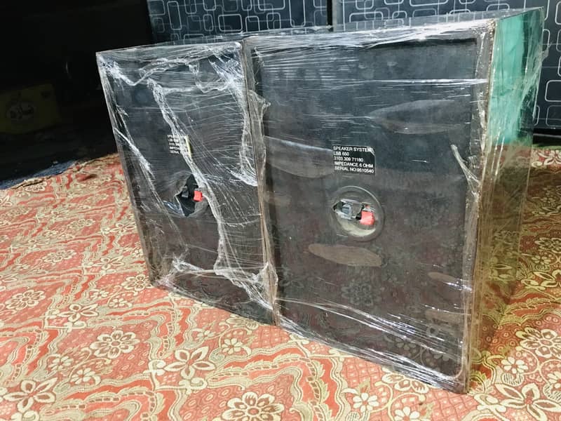Phillips speaker 3