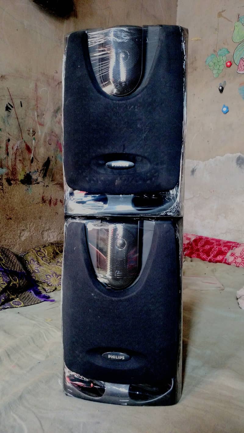 Phillips speaker 4