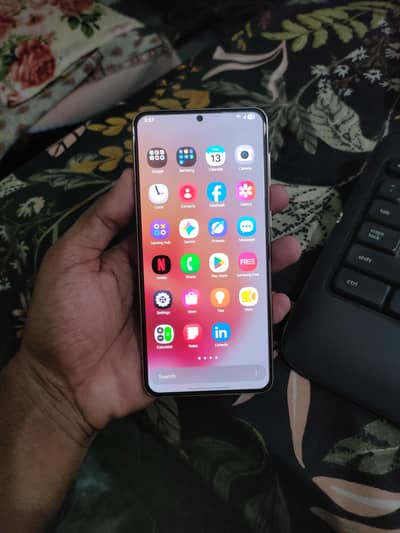 Samsung Mobile S21 Plus