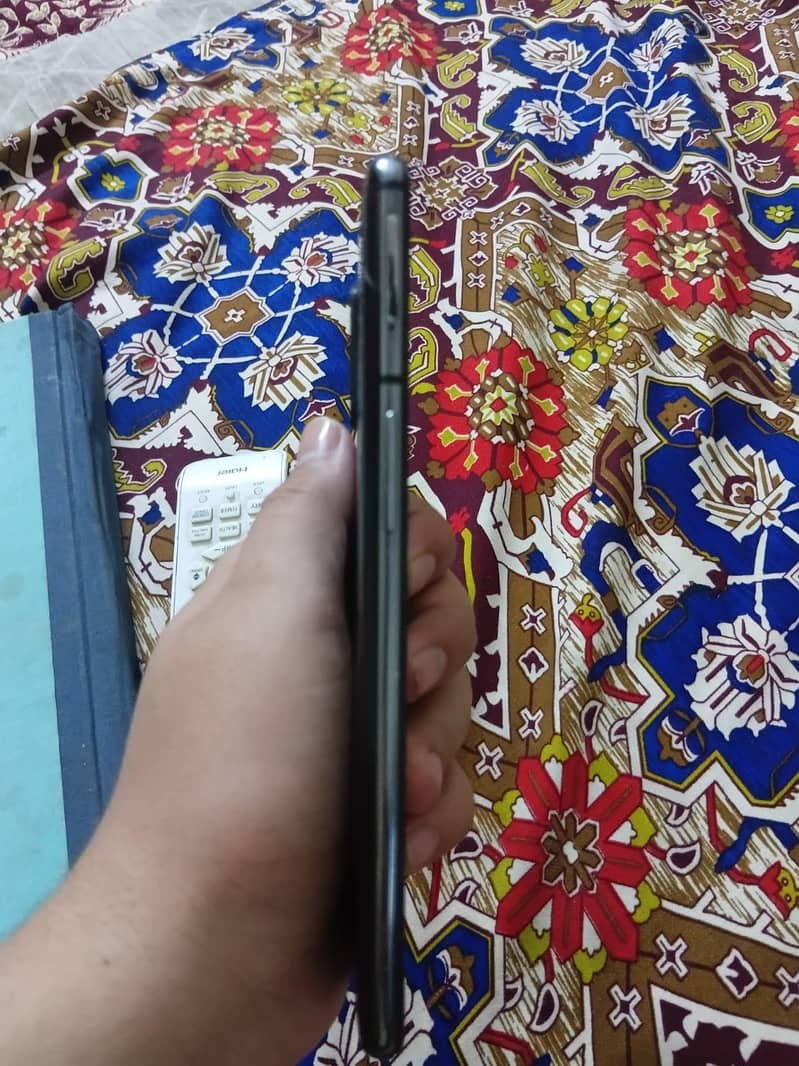 One Plus 7 5