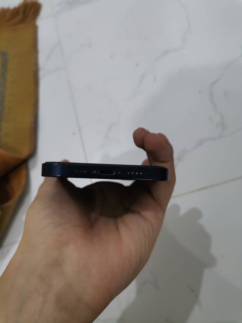 Iphone 12 2