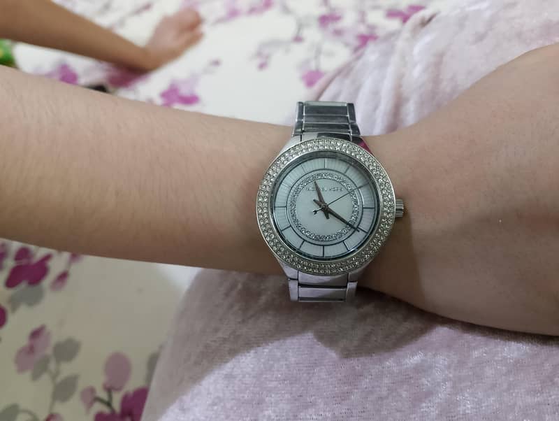Watch 2