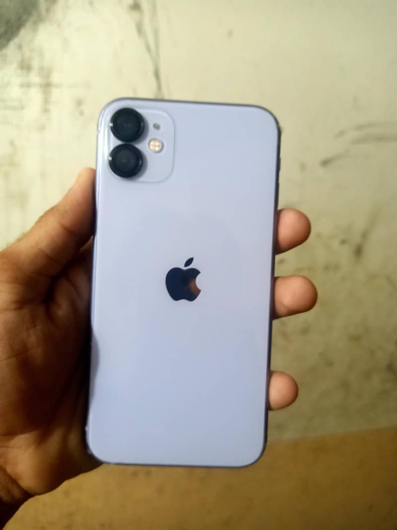 iPhone 11 2