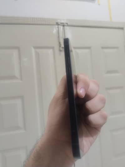 Apple iPhone 128 for sale 128Gb jv no scratch water proof