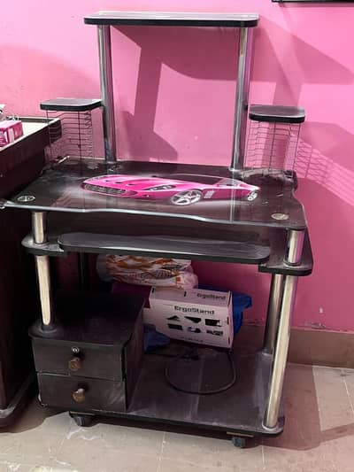 computer table